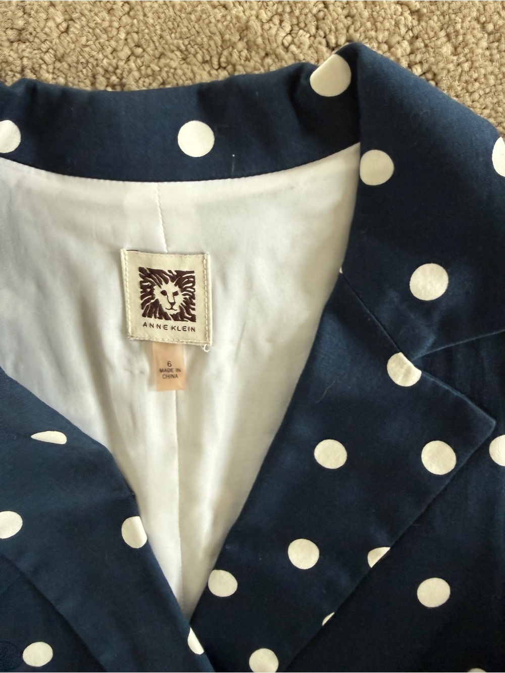 Anne Klein Polka Dot Dress 6 Navy White Sleeveless Faux Wrap Fit Flare Belt - Picture 8 of 8